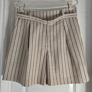 Favorite Daughter Beige & Navy Pinstripe Tailored Shorts w/ Belt – Size 10 NWOT